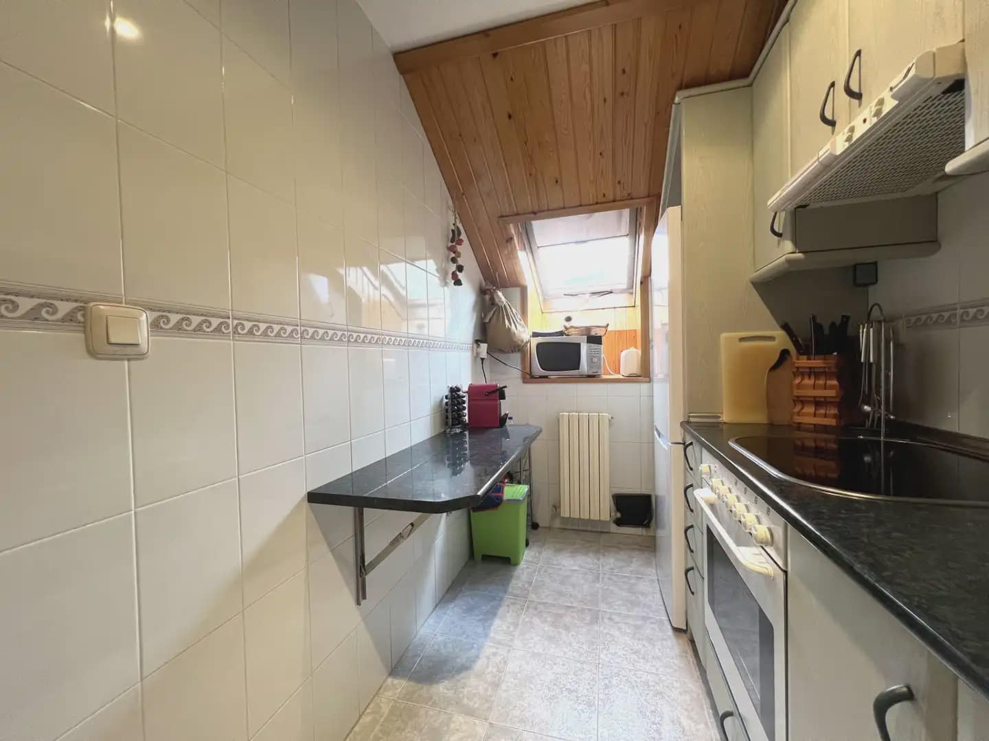 2 bedroom Apartment for sale in Biescas - € 290,000 (Ref: 9963533)