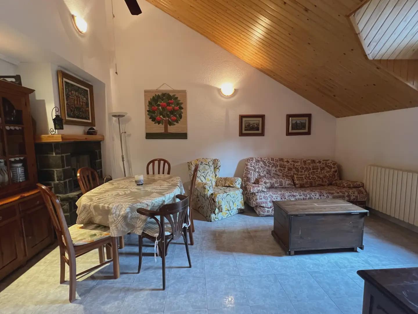 2 bedroom Apartment for sale in Biescas - € 290,000 (Ref: 9963533)