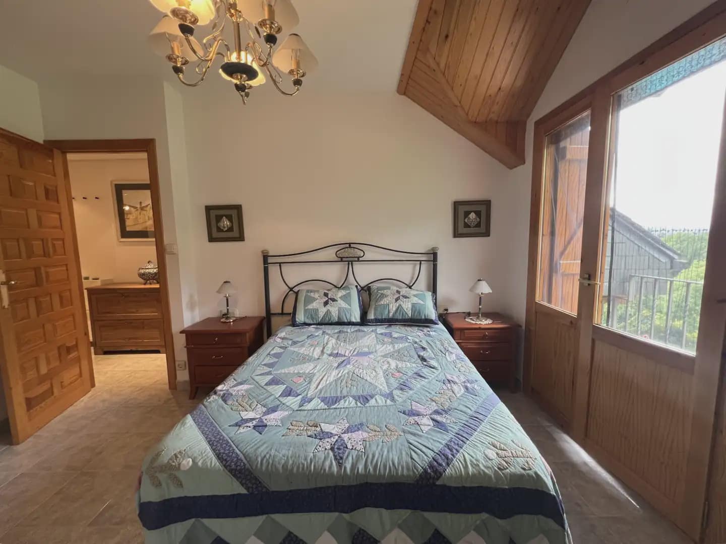 2 bedroom Apartment for sale in Biescas - € 290,000 (Ref: 9963533)