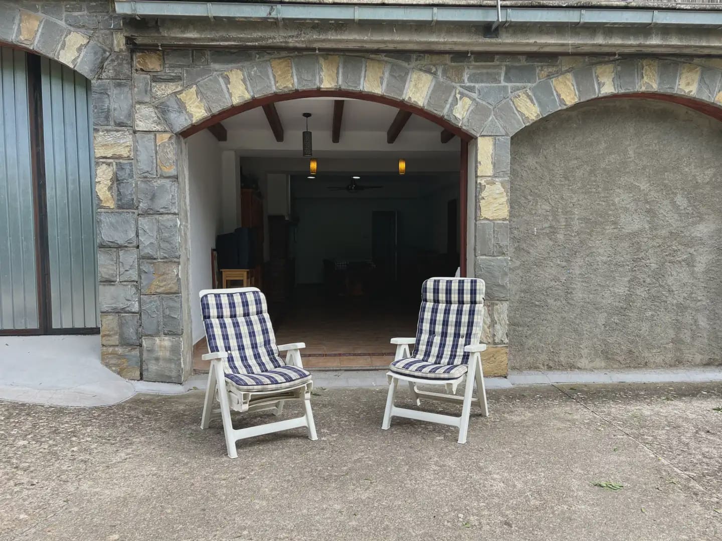 2 bedroom Apartment for sale in Biescas - € 290,000 (Ref: 9963533)