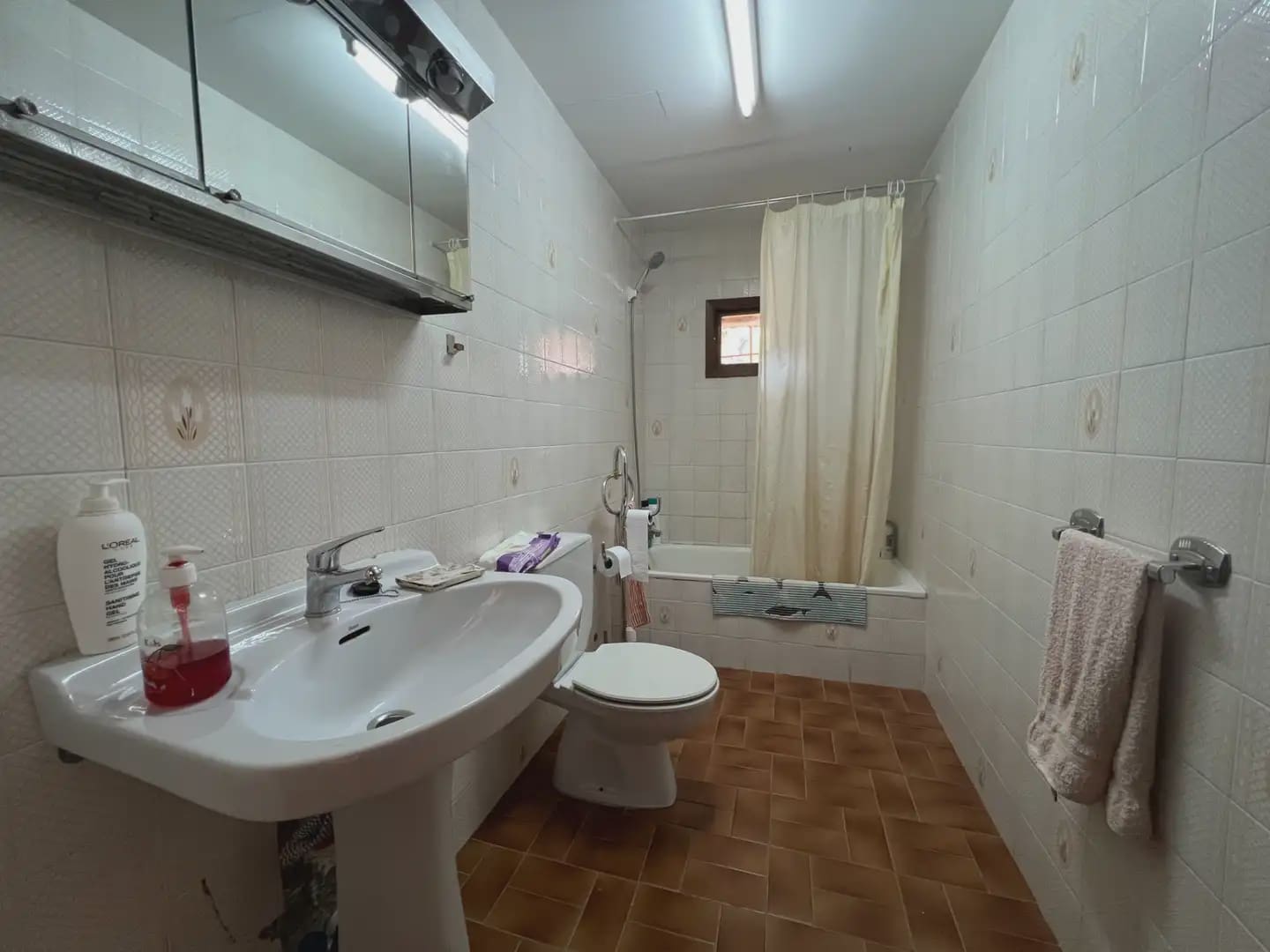 6 bedroom Finca/Country House for sale in Castiello de Jaca - € 299,000 (Ref: 9963534)