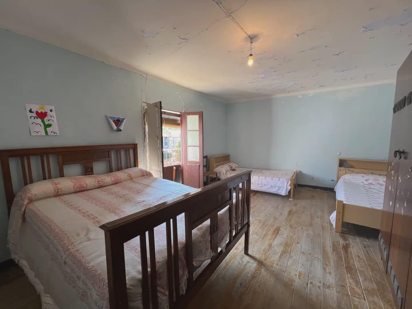 6 bedroom Finca/Country House for sale in Castiello de Jaca - € 299,000 (Ref: 9963534)