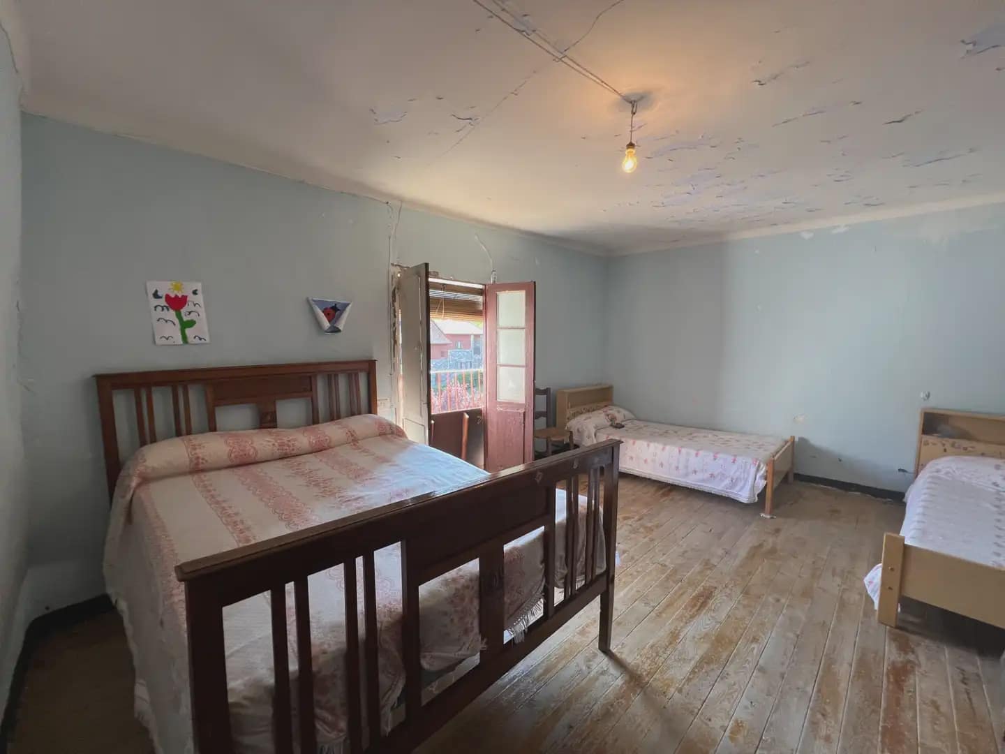 6 bedroom Finca/Country House for sale in Castiello de Jaca - € 299,000 (Ref: 9963534)