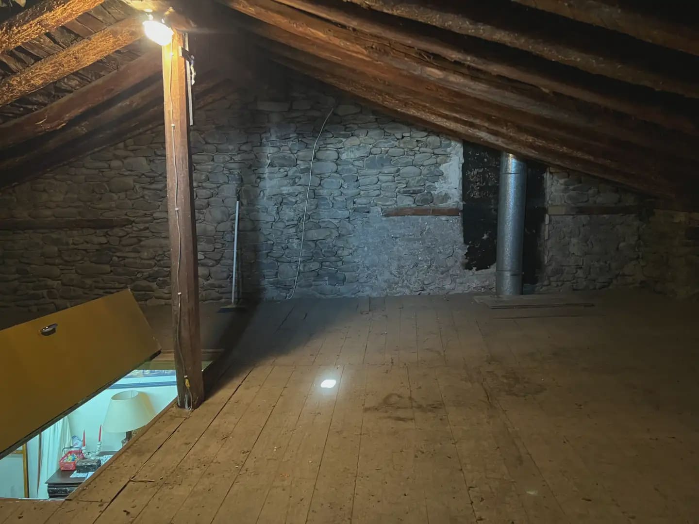 4 bedroom Finca/Country House for sale in Canal de Berdun - € 168,000 (Ref: 9963535)