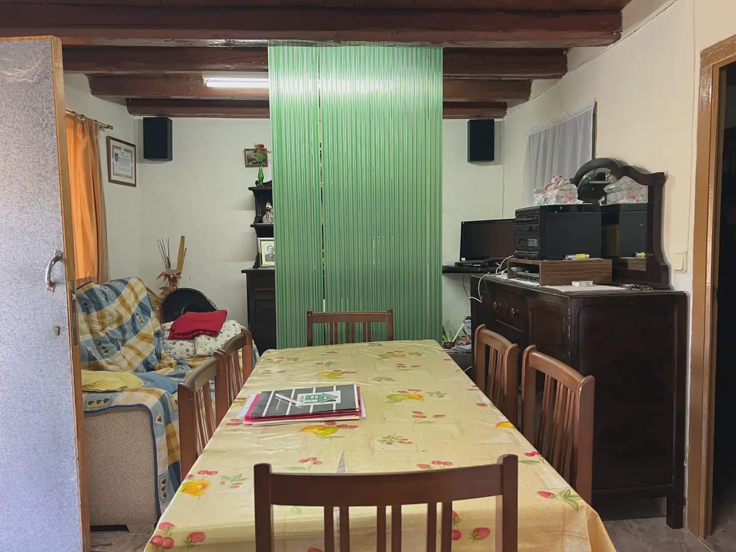 4 bedroom Finca/Country House for sale in Canal de Berdun - € 168,000 (Ref: 9963535)