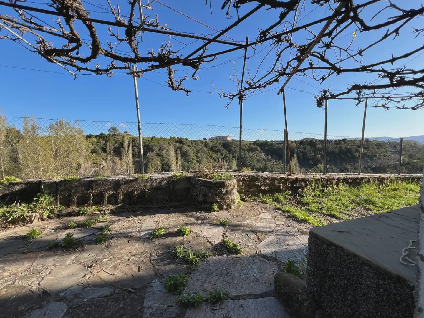 4 bedroom Finca/Country House for sale in Canal de Berdun - € 168,000 (Ref: 9963535)