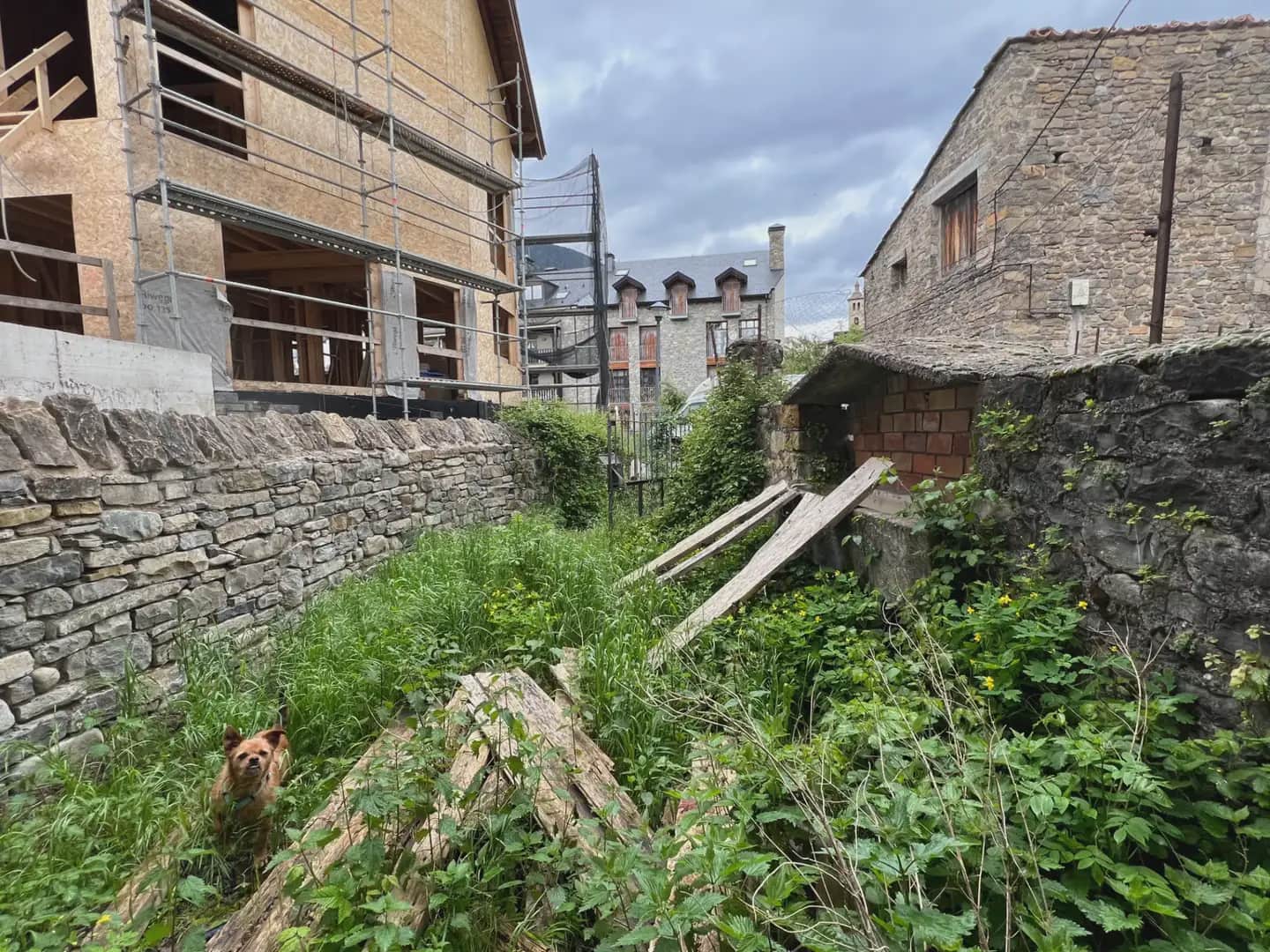 Adosado de 1 habitación en Biescas en venta - 130.000 € (Ref: 9963538)