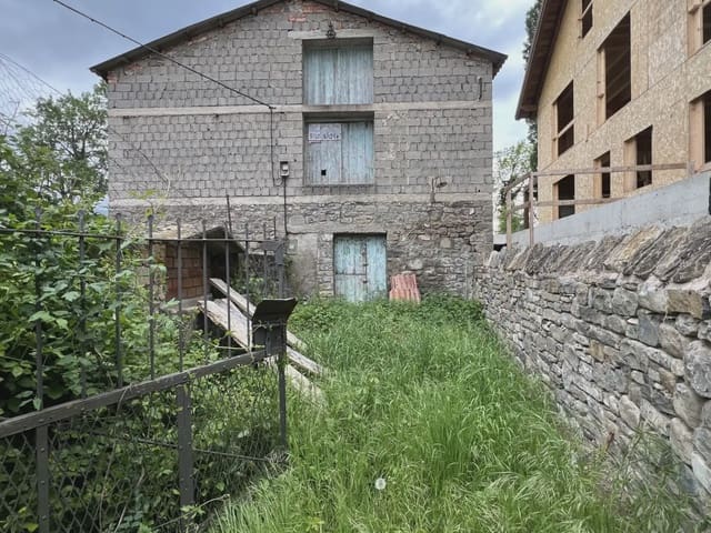 Adosado de 1 habitación en Biescas en venta - 130.000 € (Ref: 9963538)