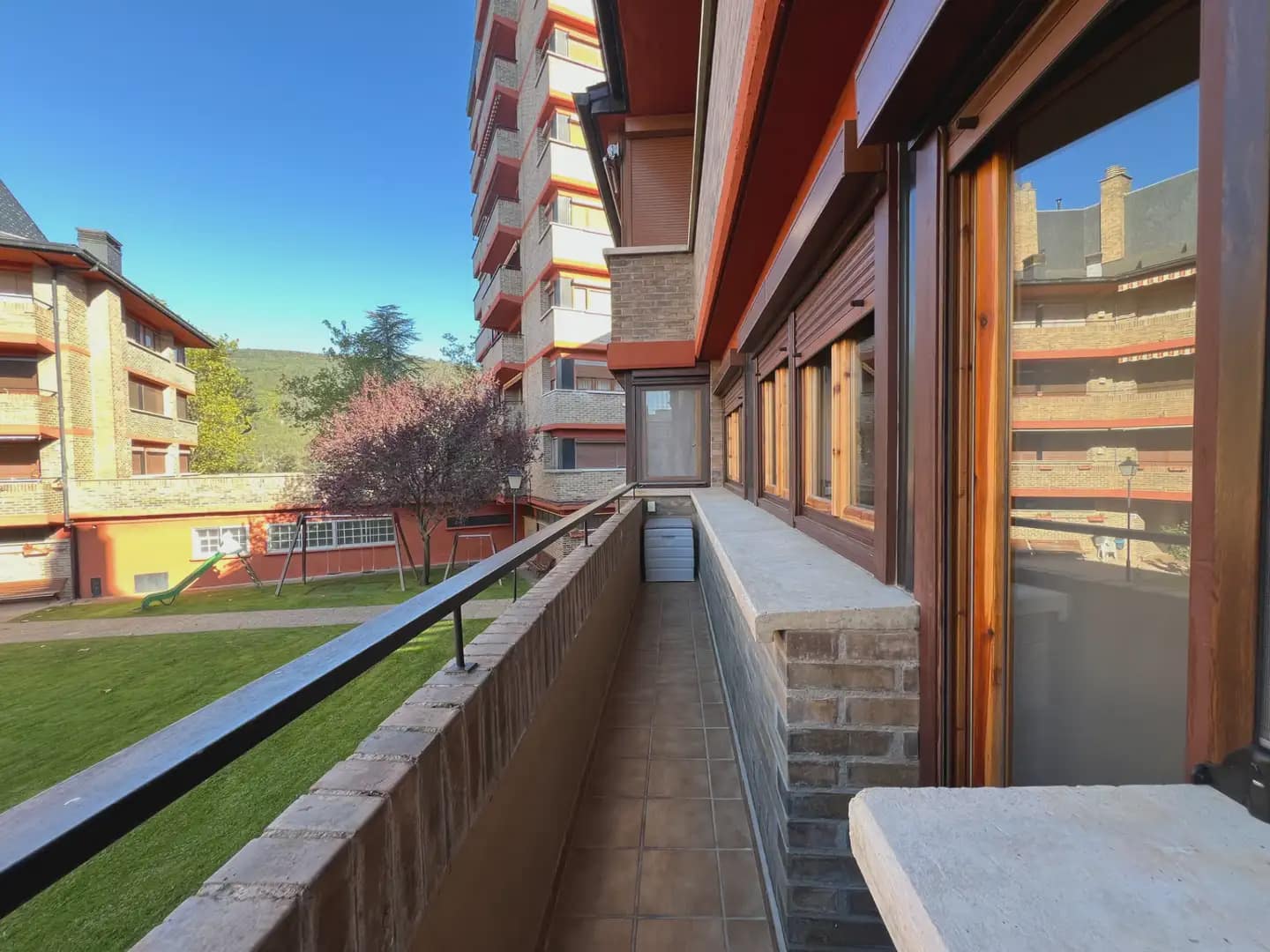 3 bedroom Flat for sale in Jaca - € 299,000 (Ref: 9963540)