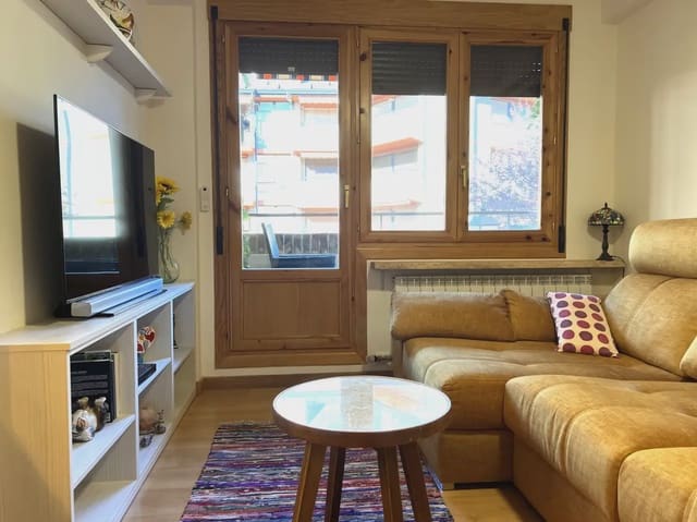 3 sovrum Lägenhet till salu i Jaca - 299 000 € (Ref: 9963540)