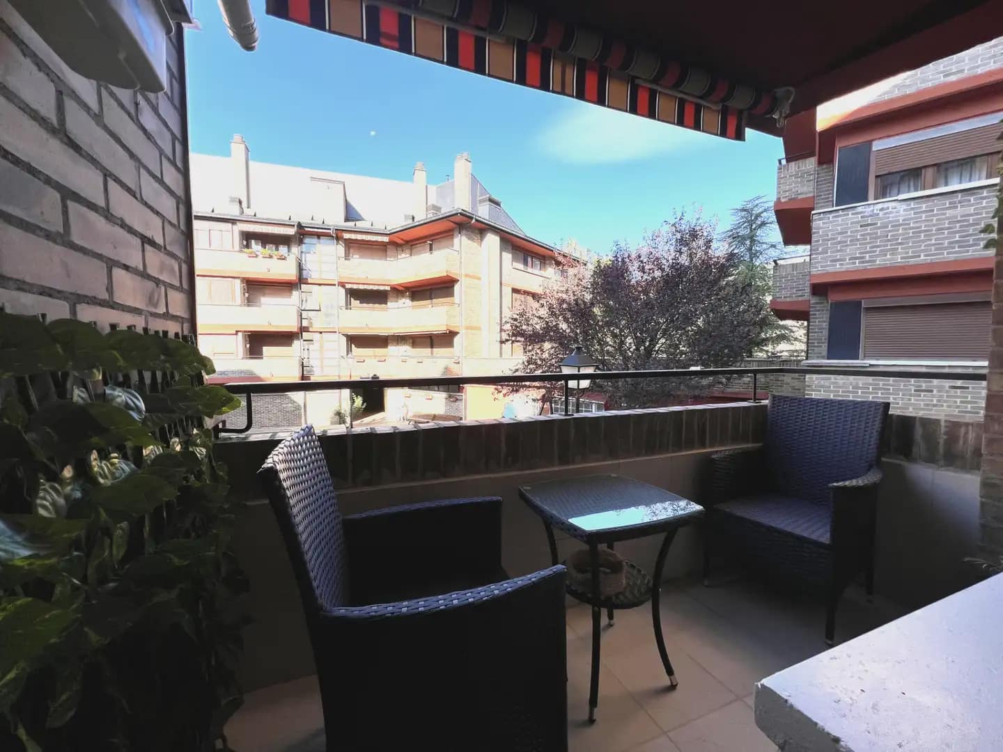 3 bedroom Flat for sale in Jaca - € 299,000 (Ref: 9963540)