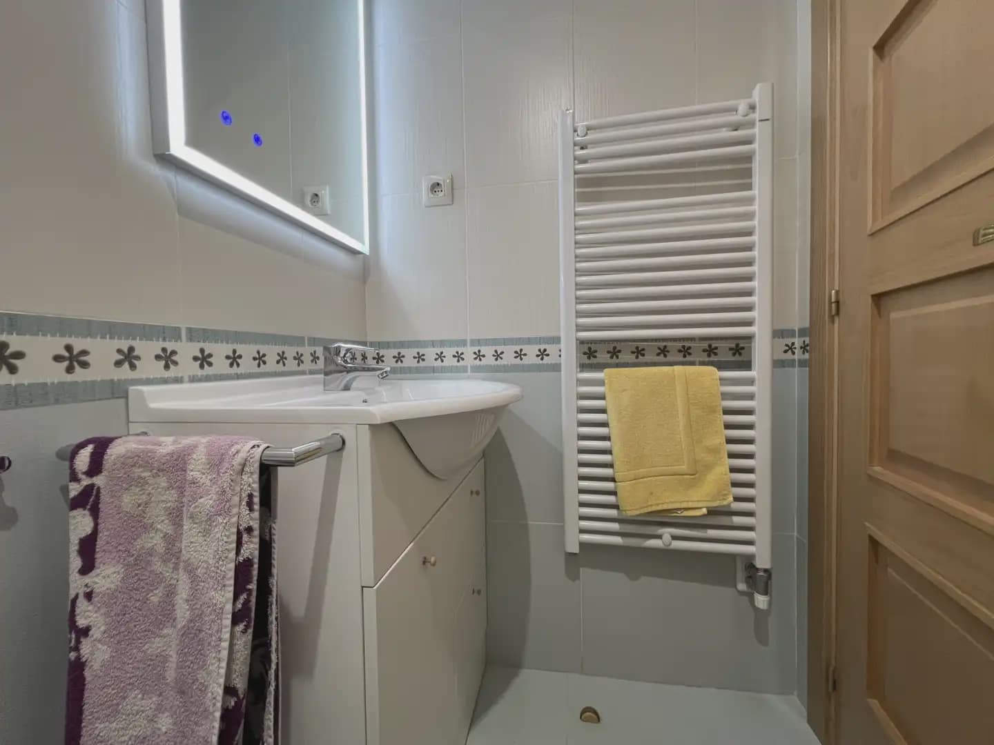 3 bedroom Flat for sale in Jaca - € 299,000 (Ref: 9963540)
