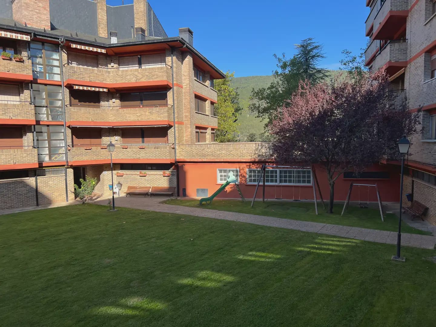 3 bedroom Flat for sale in Jaca - € 299,000 (Ref: 9963540)