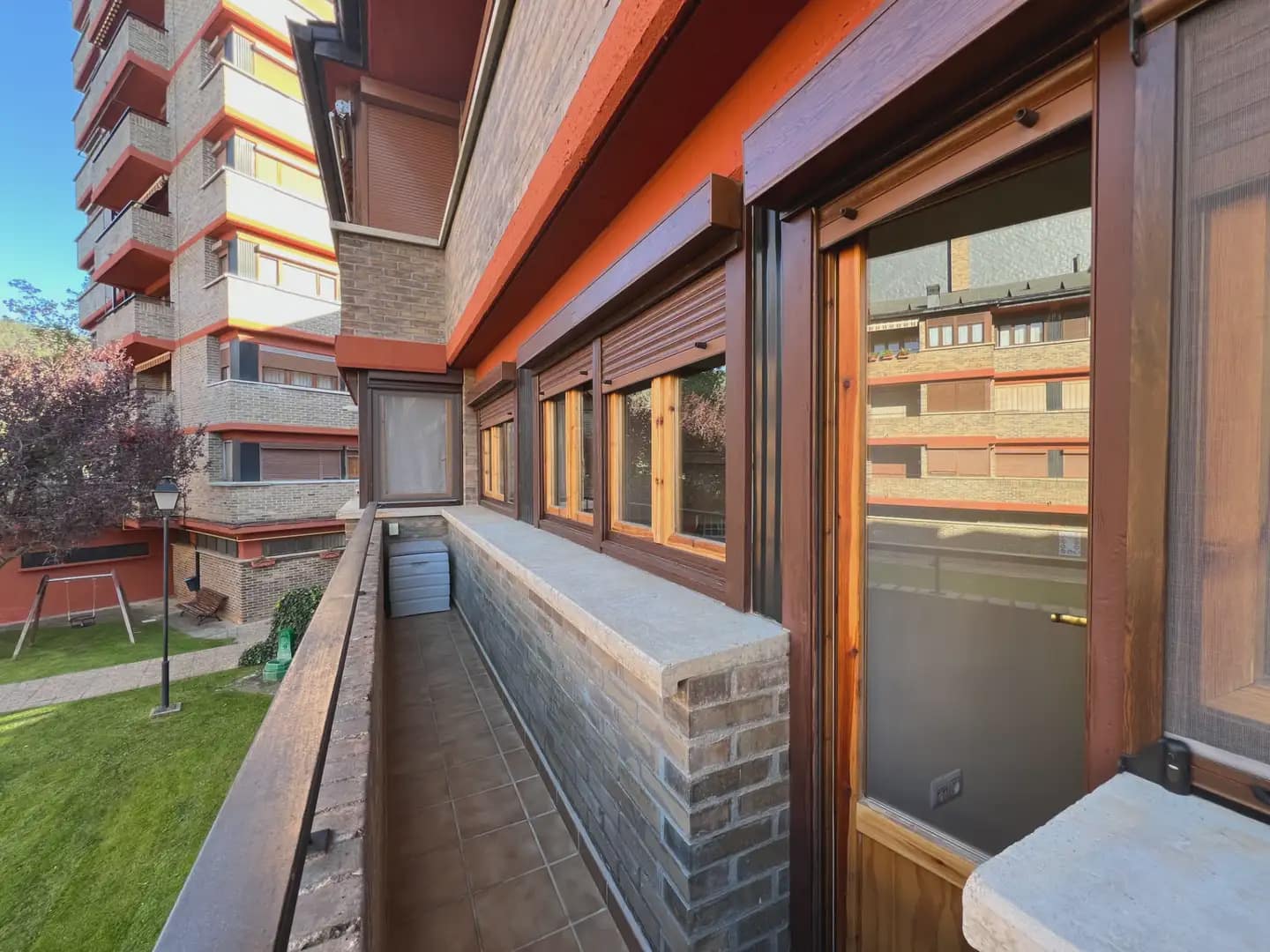 3 bedroom Flat for sale in Jaca - € 299,000 (Ref: 9963540)