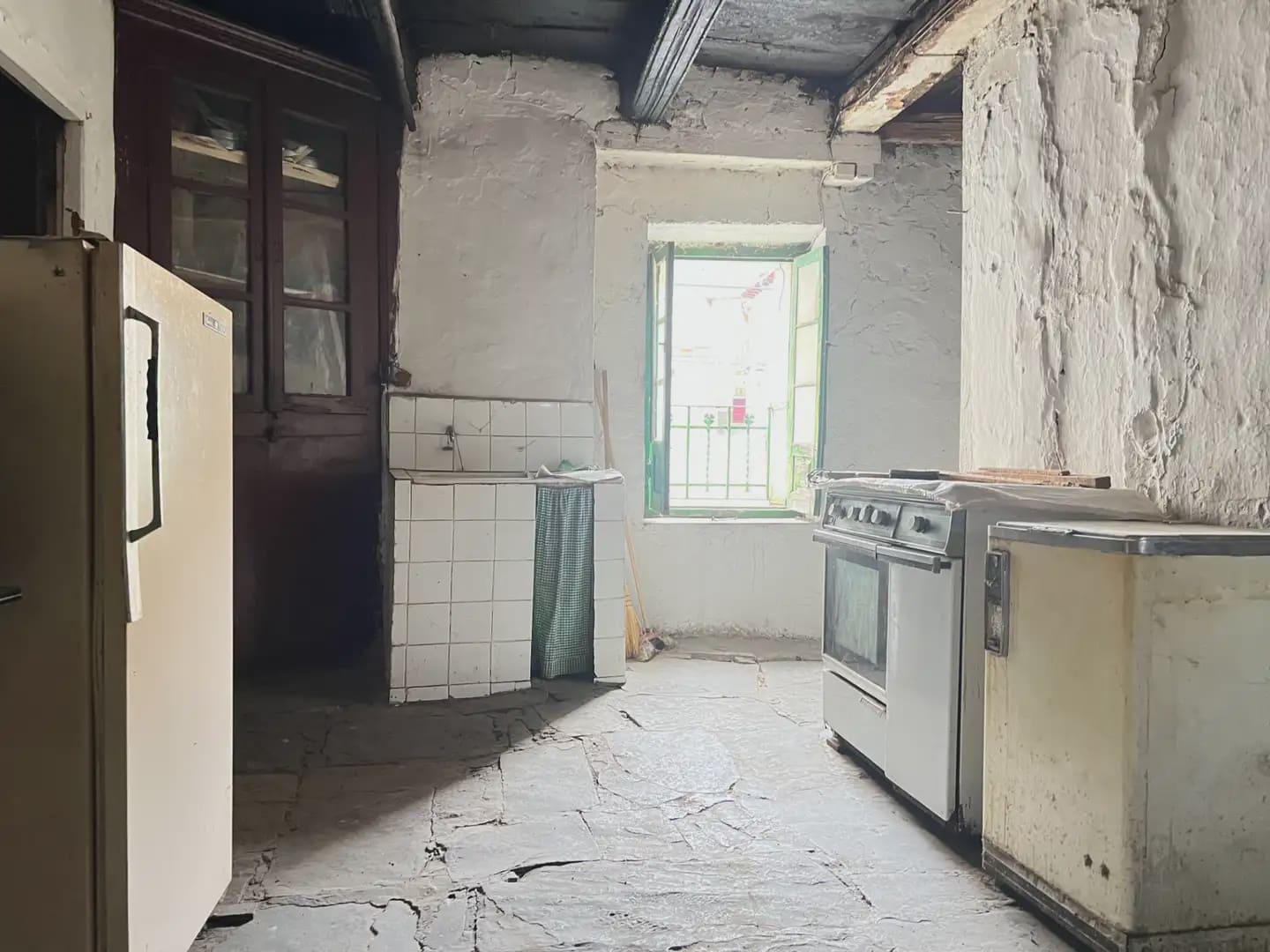 3 slaapkamer Huis te koop in Valle de Hecho - € 80.000 (Ref: 9963541)