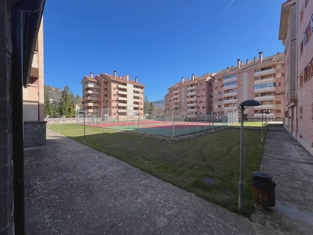 2 chambre Appartement à vendre à Jaca avec piscine - 279 000 € (Ref: 9986198)