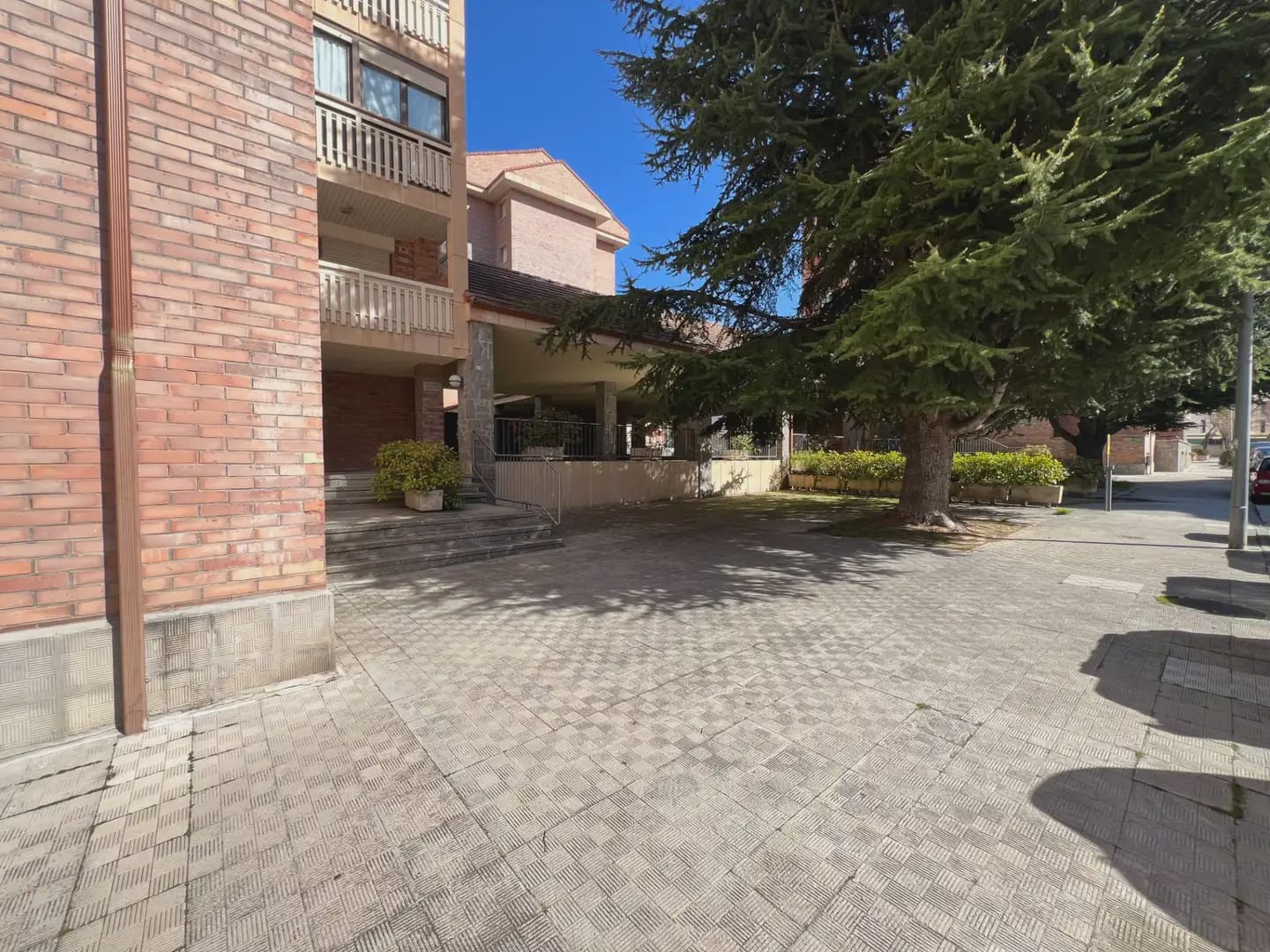2 makuuhuone Asunto myytävänä paikassa Jaca mukana uima-altaan - 279 000 € (Ref: 9986198)