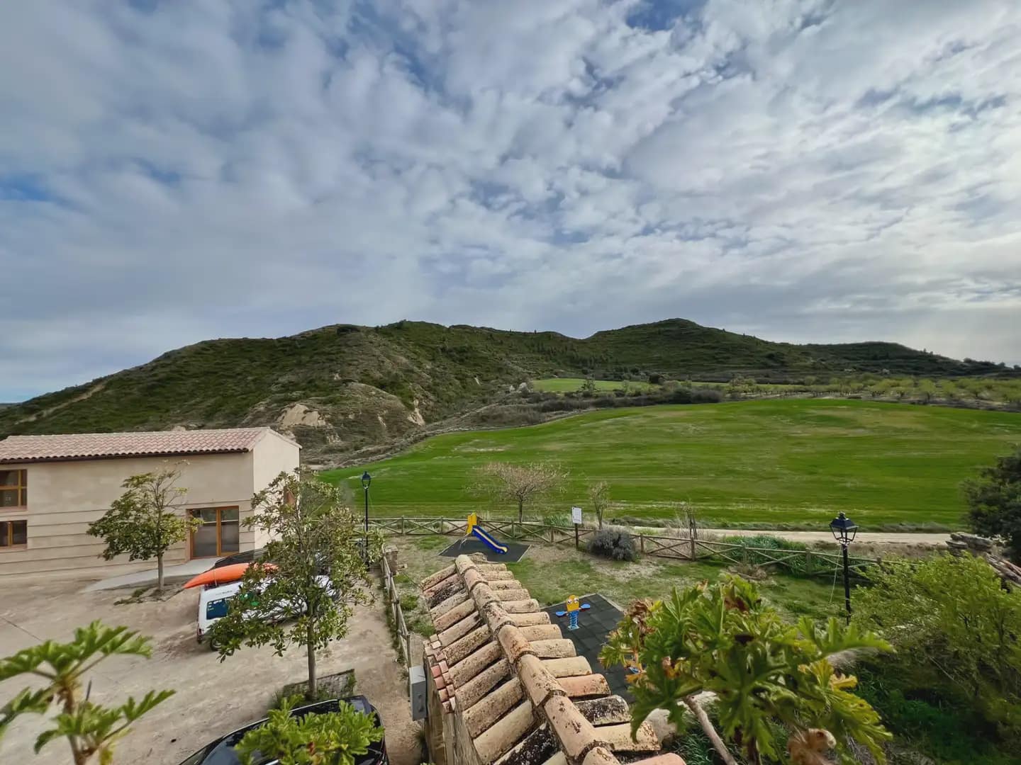 3 bedroom Finca/Country House for sale in Ayerbe - € 259,000 (Ref: 9986200)