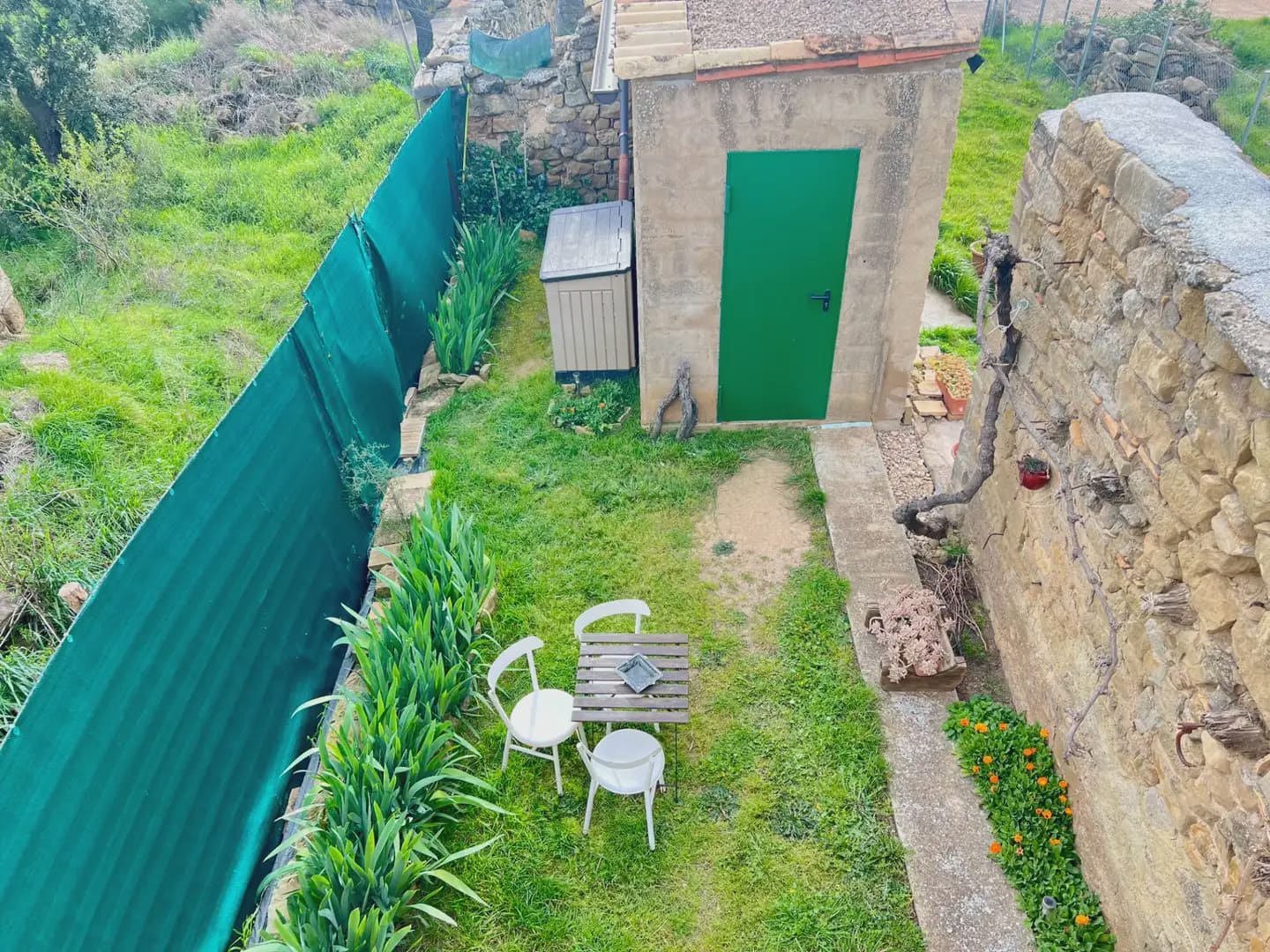 3 bedroom Finca/Country House for sale in Ayerbe - € 259,000 (Ref: 9986200)