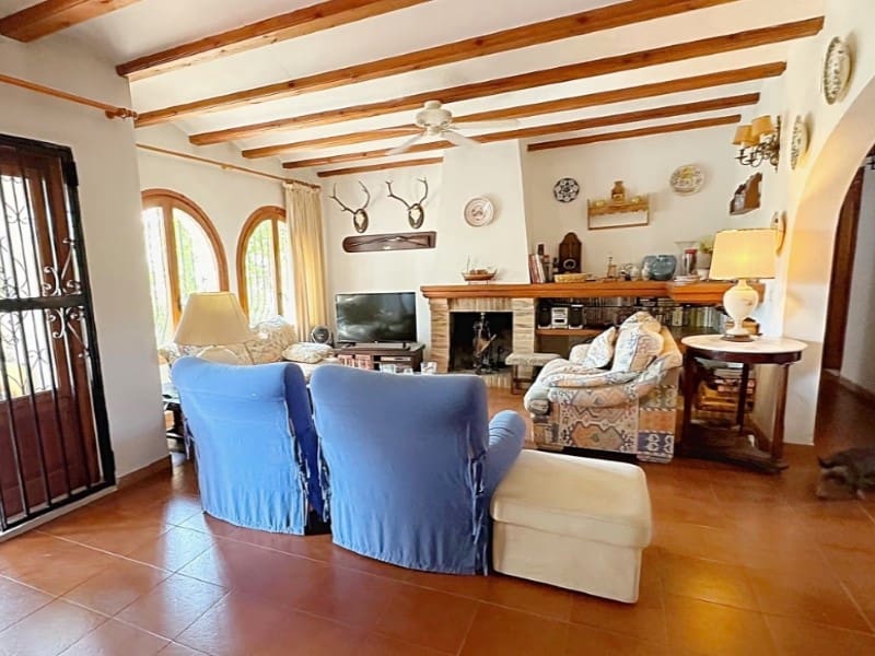 4 soverom Villa til salgs i Calpe / Calp med svømmebasseng - € 710 000 (Ref: 9640530)