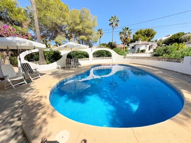 4 soverom Villa til salgs i Calpe / Calp med svømmebasseng - € 710 000 (Ref: 9640530)