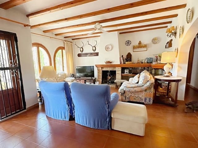 4 soverom Villa til salgs i Calpe / Calp med svømmebasseng - € 710 000 (Ref: 9640530)