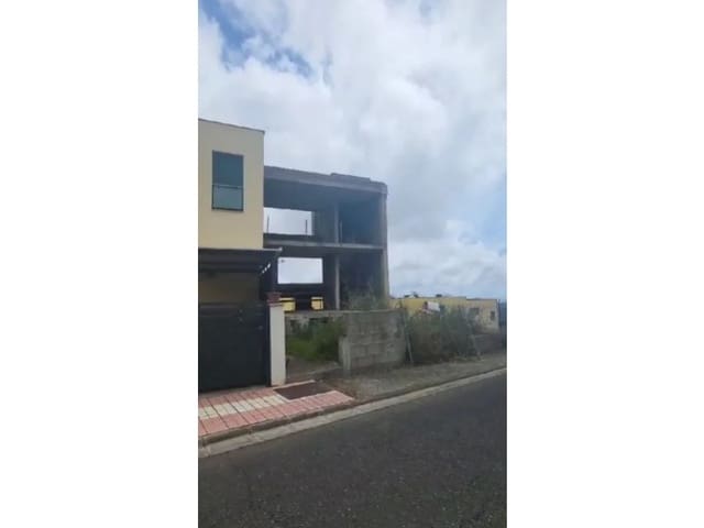 3 Zimmer Haus zu verkaufen in Firgas - 103.000 € (Ref: 9640531)