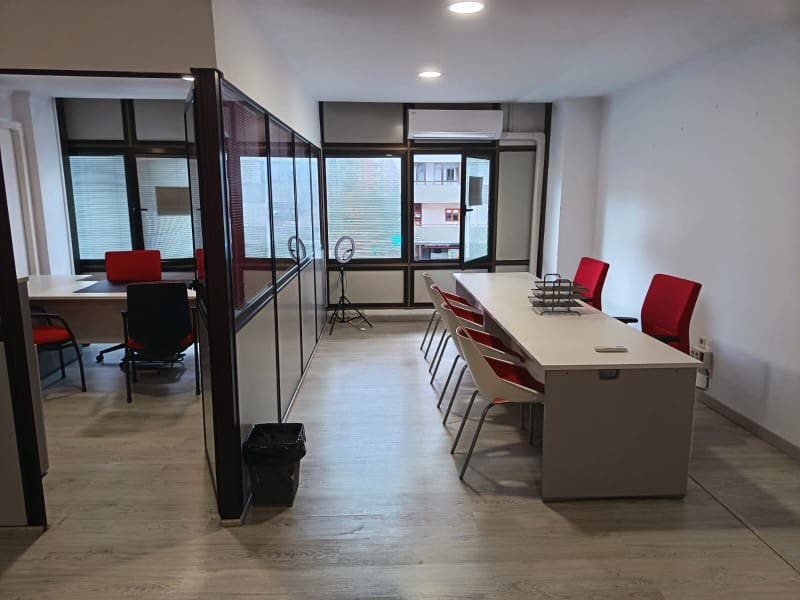 Büro zu verkaufen in Las Palmas de Gran Canaria - 190.000 € (Ref: 9640532)