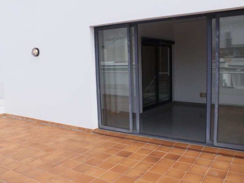 Hotell til salgs i Las Palmas de Gran Canaria - € 1 800 000 (Ref: 9640536)