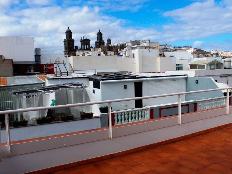 Hotell til salgs i Las Palmas de Gran Canaria - € 1 800 000 (Ref: 9640536)