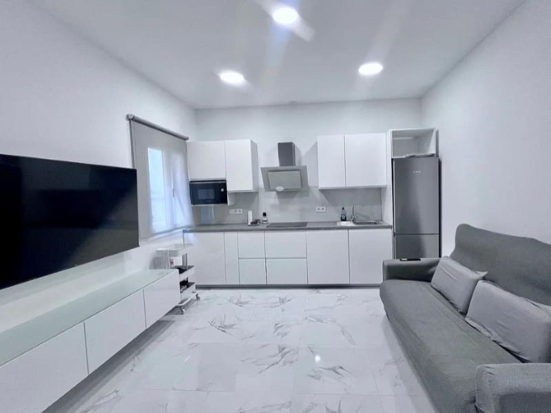 3 sypialnia Penthouse na sprzedaż w Las Palmas de Gran Canaria - 350 000 € (Ref: 9640540)