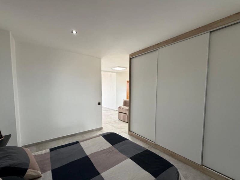 4 sypialnia Apartament na sprzedaż w Telde z garażem - 360 000 € (Ref: 9640543)