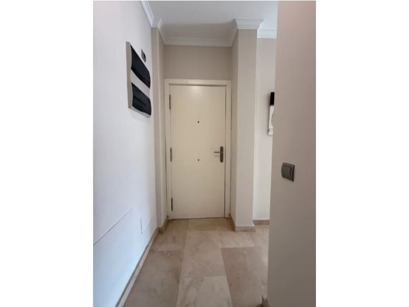 2 slaapkamer Flat te huur in Las Palmas de Gran Canaria - € 1.700 (Ref: 9640546)