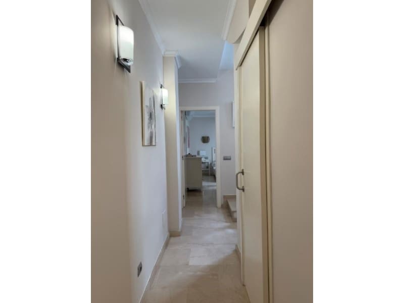 2 slaapkamer Flat te huur in Las Palmas de Gran Canaria - € 1.700 (Ref: 9640546)