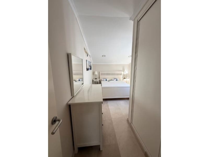 2 slaapkamer Flat te huur in Las Palmas de Gran Canaria - € 1.700 (Ref: 9640546)