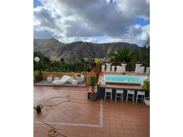 5 makuuhuone Maalaistalo myytävänä paikassa Tafira, Las Palmas de Gran Canaria - 800 000 € (Ref: 9640547)