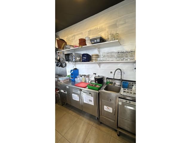 Ravintola/baari myytävänä paikassa Isleta - Puerto - Guanarteme, Las Palmas de Gran Canaria - 49 500 € (Ref: 9640548)