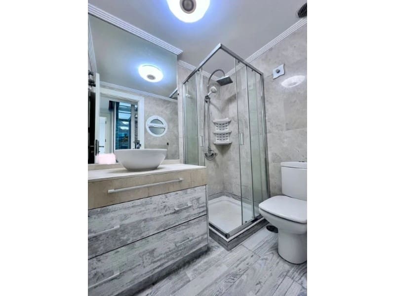 2 sypialnia Mieszkanie na sprzedaż w Las Palmas de Gran Canaria - 330 000 € (Ref: 9640549)