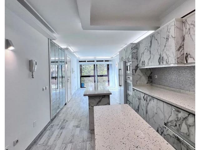 2 sypialnia Mieszkanie na sprzedaż w Isleta - Puerto - Guanarteme, Las Palmas de Gran Canaria - 330 000 € (Ref: 9640549)