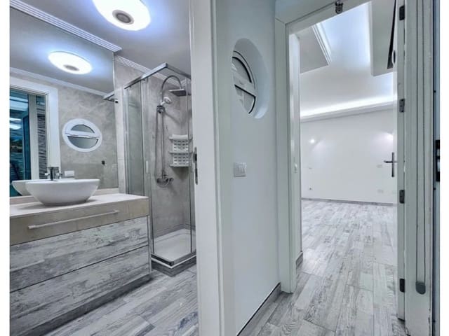 2 sypialnia Mieszkanie na sprzedaż w Isleta - Puerto - Guanarteme, Las Palmas de Gran Canaria - 330 000 € (Ref: 9640549)