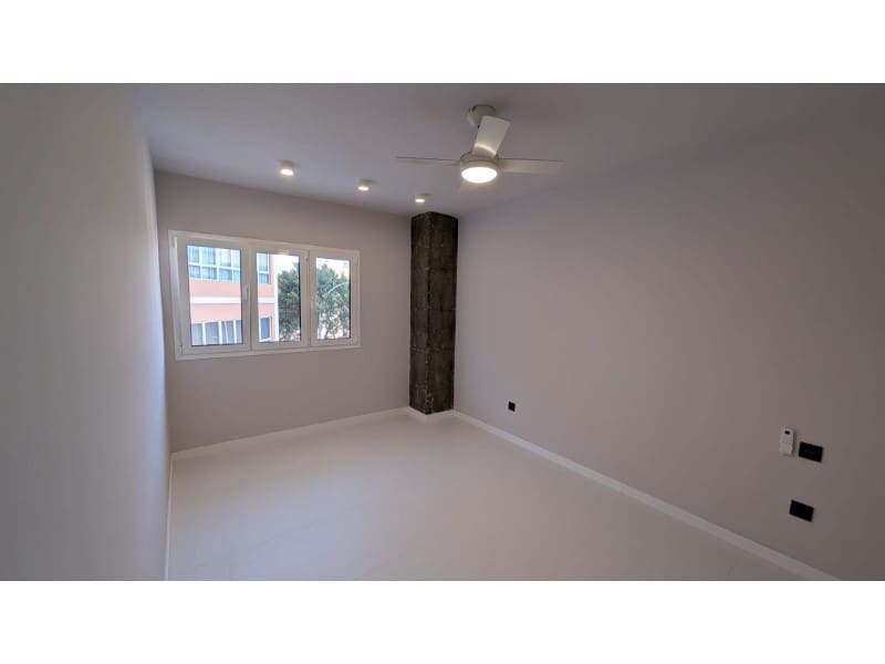 2 bedroom Flat for sale in Las Palmas de Gran Canaria - € 368,000 (Ref: 9640550)