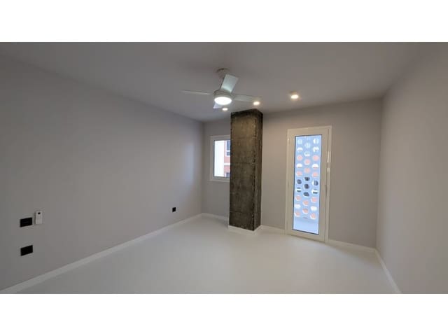 2 quarto Apartamento para venda em Centro, Las Palmas de Gran Canaria - 368 000 € (Ref: 9640550)