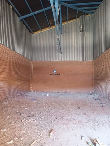 Commercial for sale in Villanueva de la Torre - € 50,000 (Ref: 9865780)