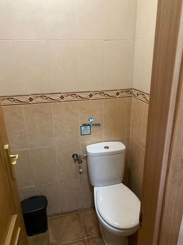 Commercial for rent in Alcalá de Henares - € 800 (Ref: 9865783)