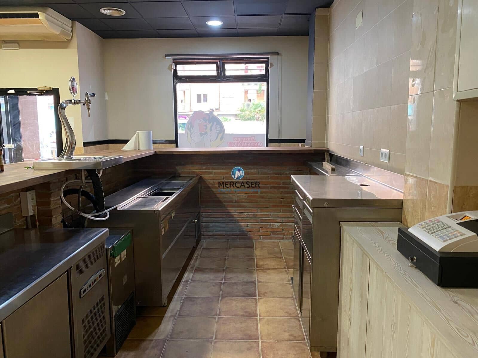 Commercial for rent in Alcala de Henares - € 800 (Ref: 9865783)