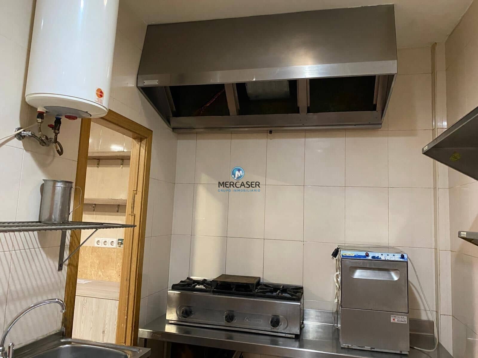 Commercial for rent in Alcala de Henares - € 800 (Ref: 9865783)