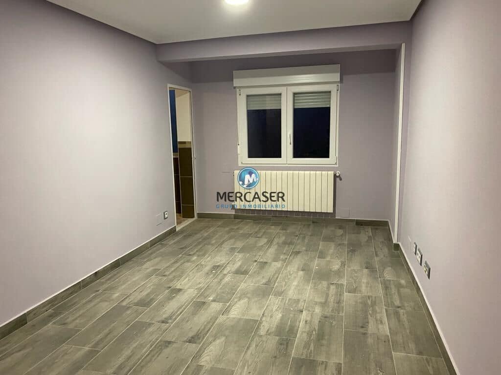 3 bedroom Flat for rent in Alcala de Henares - € 1,100 (Ref: 9865786)