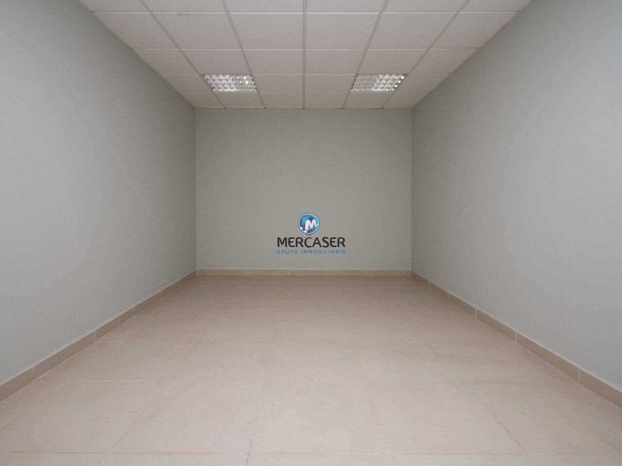 Commercial for sale in Valdemoro with garage - € 222,600 (Ref: 9865802)