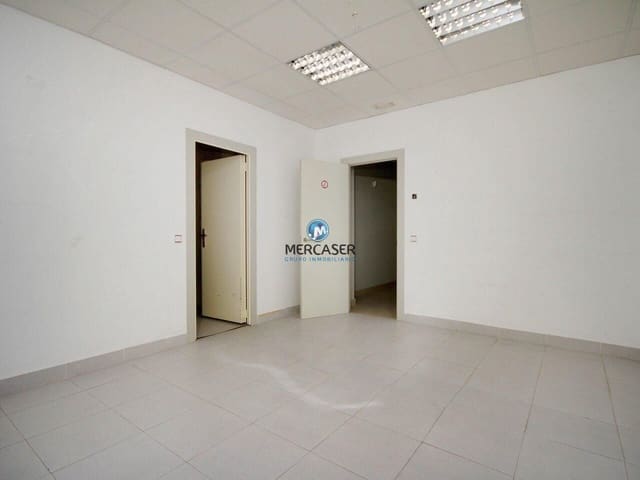 Commercial for sale in Valdemoro with garage - € 222,600 (Ref: 9865802)