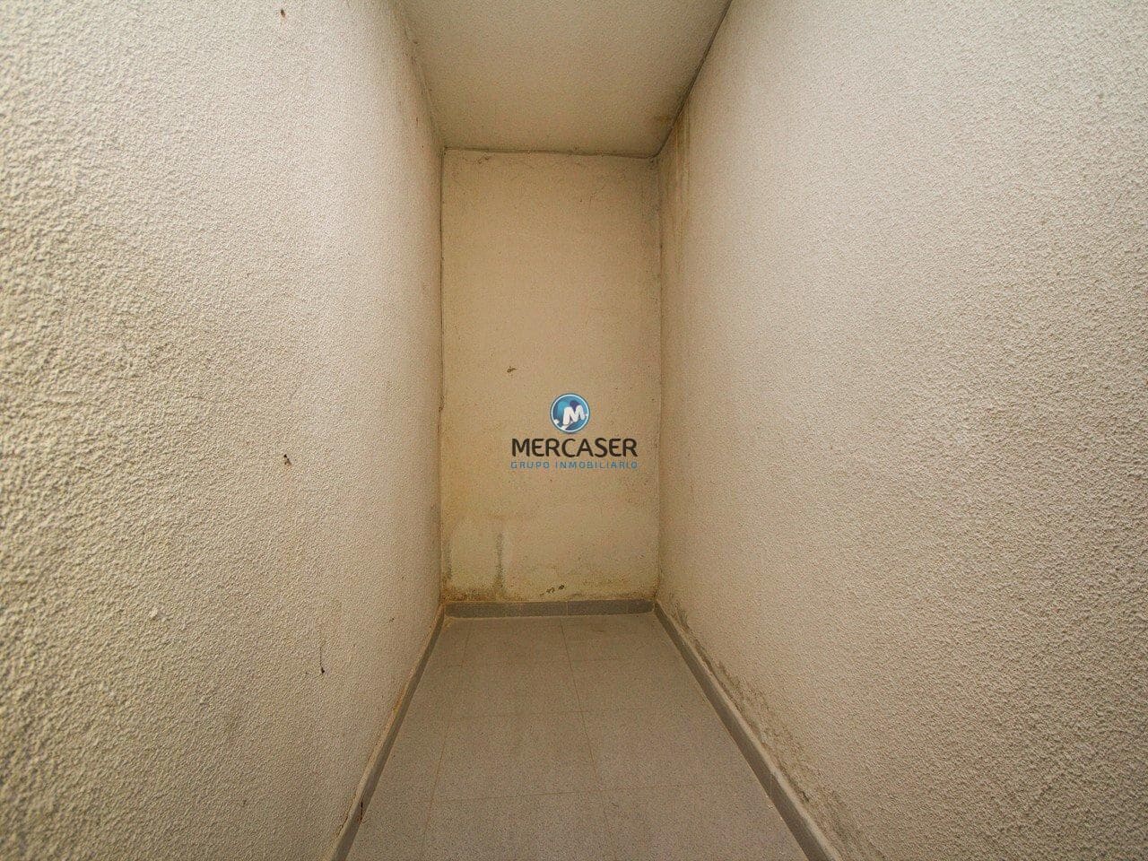 Commercial for sale in Valdemoro with garage - € 222,600 (Ref: 9865802)